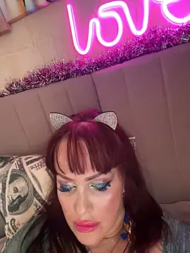 Lolaley2 online show from April 17, 2026, 8:39 am