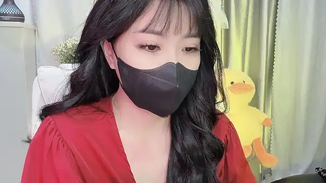 Snapshot of Mya_Lee chatting on February 10, 2025, 4:25 pm Mya Lee online show from February 10, 2025, 4:25 pm
