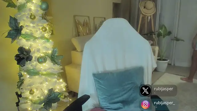 Snapshot of missrubijasper chatting on January 15, 2025, 2:27 am missrubijasper online show from January 15, 2025, 2:27 am