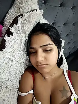 AnnRosse18 online show from January 30, 2025, 9:04 pm
