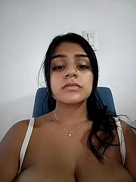 AnnRosse18 online show from February 14, 2025, 11:09 pm