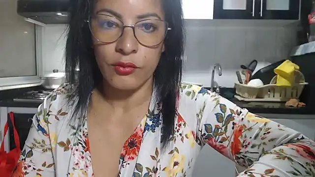 Snapshot of kateleyagrey chatting on September 14, 2025, 1:00 pm kateleyagrey online show from September 14, 2025, 1:00 pm