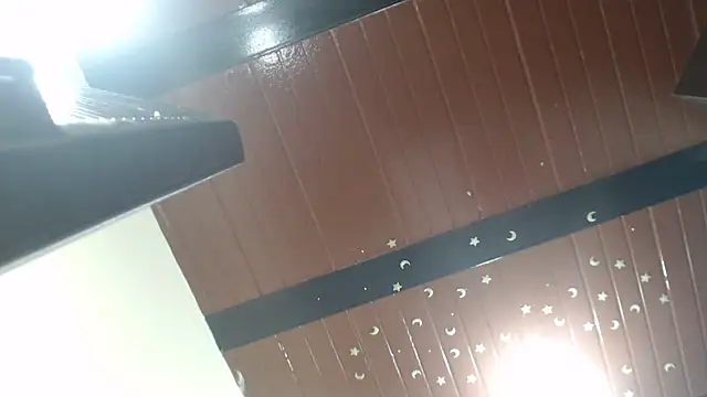 kateleyagrey online show from December 1, 2025, 9:26 pm