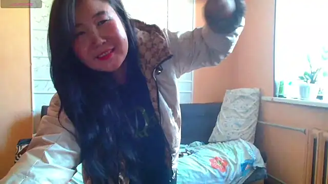 Bet Lu online show from March 13, 2025, 8:32 pm