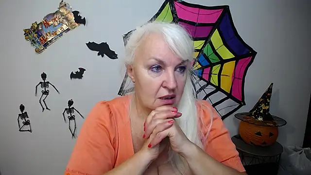 BlondyLeeBest online show from October 26, 2025, 7:47 pm