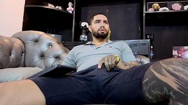 matteosantos online show from March 23, 2026, 11:43 am