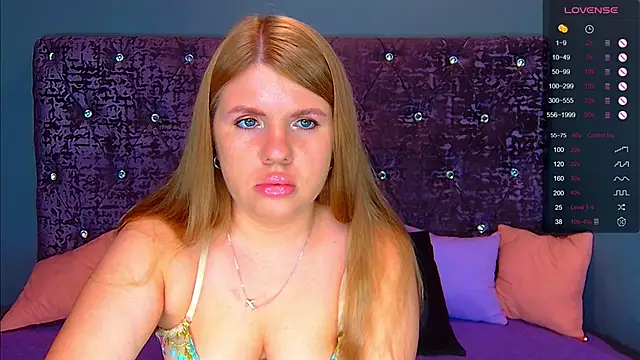 NoraBigAss online show from September 12, 2025, 1:06 am