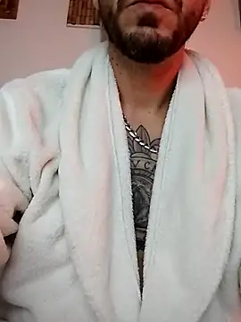 LoGaNfree88 online show from November 6, 2025, 2:37 am