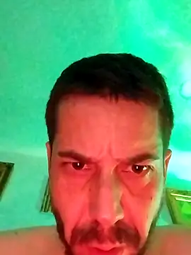 LoGaNfree88 online show from May 18, 2026, 1:28 am