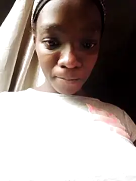 Snapshot of shape30 chatting on February 21, 2026, 5:31 am shape30 online show from February 21, 2026, 5:31 am