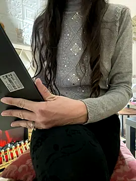 SHARONRodrig online show from October 14, 2025, 10:20 pm