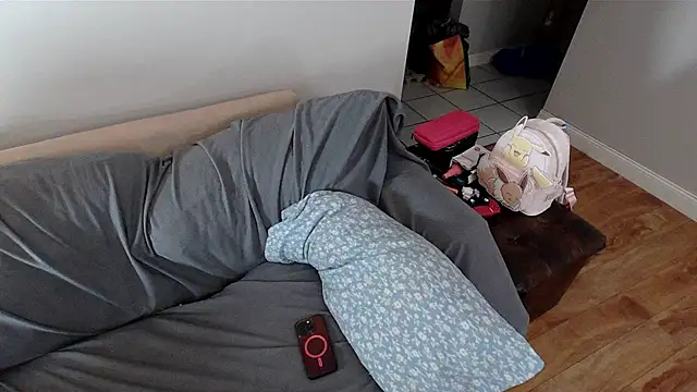 EmoDream1998 online show from March 8, 2025, 7:42 pm