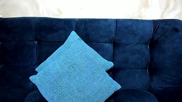 tiffanystonne online show from December 21, 2025, 2:08 pm