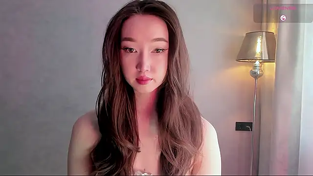  luna 022 online show from March 26, 2026, 5:06 am