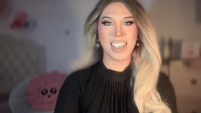 Ts glamxxxx online show from September 26, 2025, 3:35 am