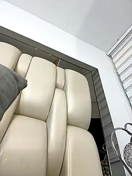 ALISSON FOXXX1 online show from September 21, 2025, 12:54 pm