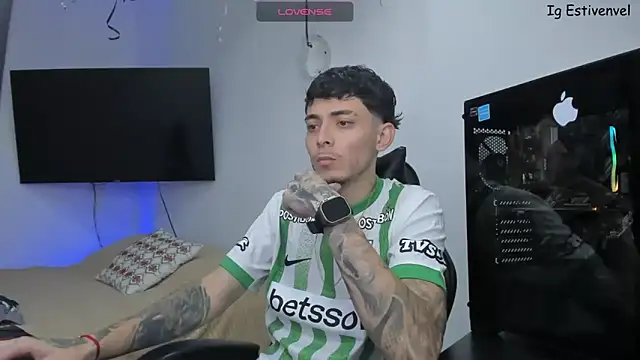 steve latin online show from February 15, 2026, 3:11 pm