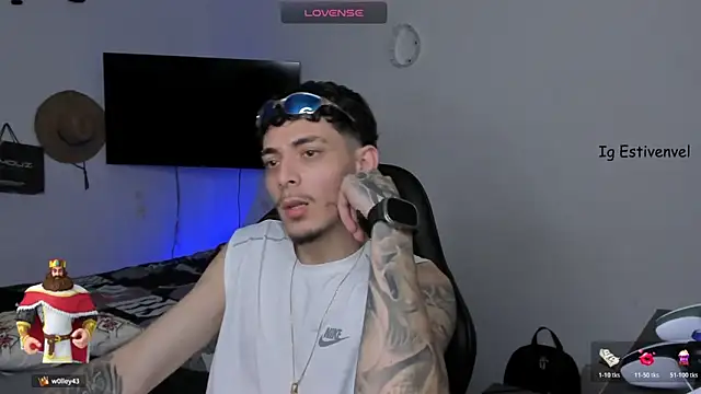 steve latin online show from October 21, 2025, 5:56 pm