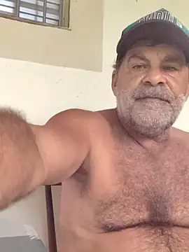 Peludo173317 online show from February 24, 2026, 6:31 pm