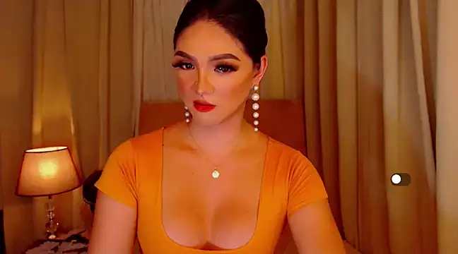 Snapshot of mistressseductionleah chatting on March 23, 2025, 5:10 am mistressseductionleah online show from March 23, 2025, 5:10 am