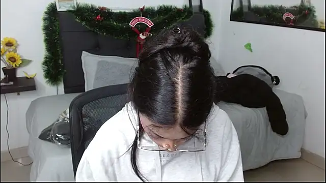 vaness weet online show from January 10, 2026, 8:48 pm