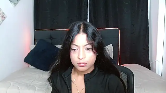 vaness weet online show from November 17, 2025, 8:13 pm