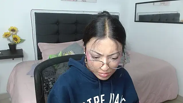 vaness weet online show from February 22, 2026, 7:48 pm