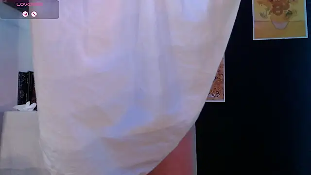 AbsentaVert online show from November 9, 2025, 10:03 pm