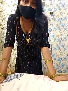 Snapshot of Queen_Anushka69 chatting on February 16, 2025, 6:43 pm Queen Anushka69 online show from February 16, 2025, 6:43 pm