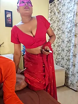 Snapshot of Queen_Anushka69 chatting on December 11, 2024, 6:14 am Queen Anushka69 online show from December 11, 2024, 6:14 am