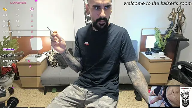 kaiser679  online show from March 21, 2026, 10:46 pm