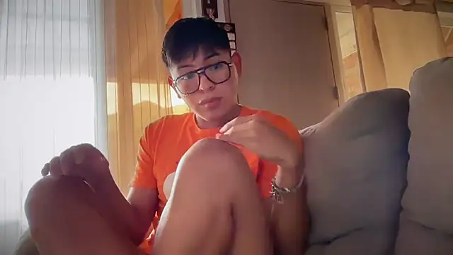 Snapshot of sweetxnico chatting on November 18, 2025, 3:04 pm sweetxnico online show from November 18, 2025, 3:04 pm