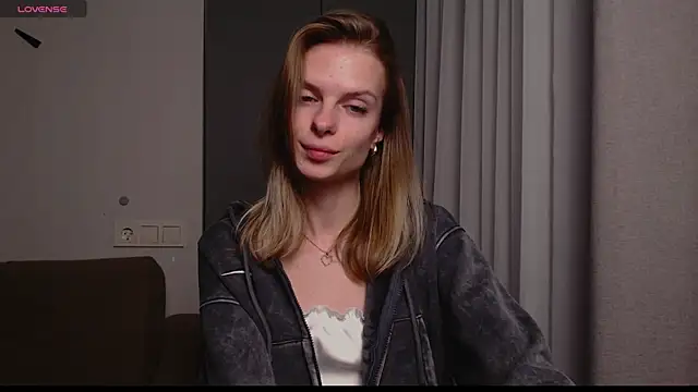 ly lydia online show from February 6, 2025, 3:06 am