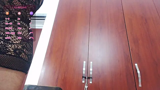 Snapshot of hornywife_ chatting on September 30, 2025, 7:31 pm hornywife online show from September 30, 2025, 7:31 pm