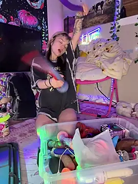 Cutiepiespanks online show from December 16, 2025, 3:55 am