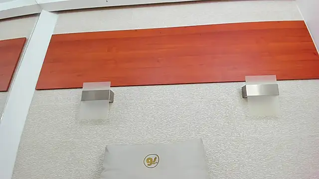 allice green online show from November 27, 2025, 2:01 am