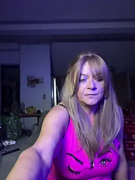 Snapshot of cowgirlc chatting on January 8, 2026, 3:45 am cowgirlc online show from January 8, 2026, 3:45 am