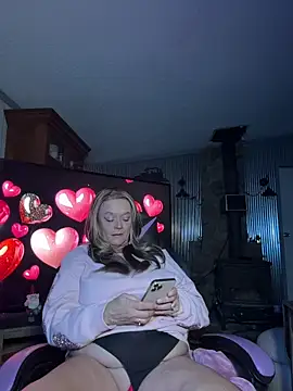 Snapshot of cowgirlc chatting on February 14, 2026, 3:51 am cowgirlc online show from February 14, 2026, 3:51 am