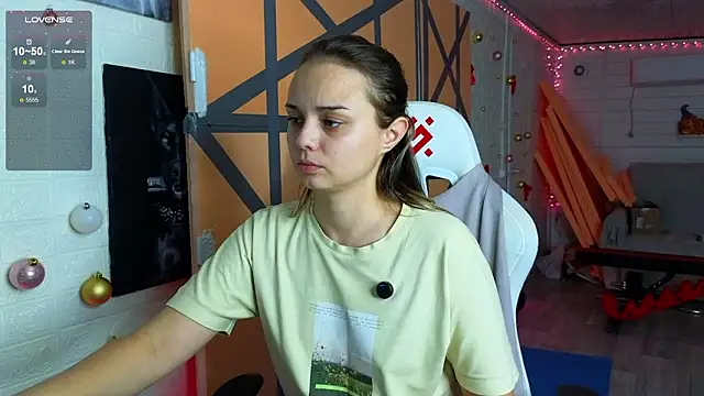 Misss Vikk online show from February 8, 2026, 3:21 pm