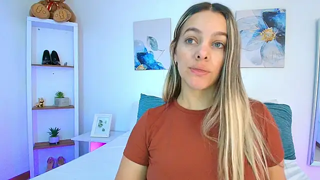 Isabella Harley online show from April 14, 2026, 1:16 pm