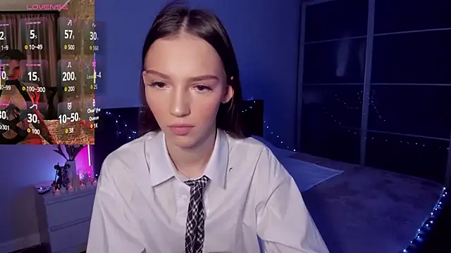 SophieCatty online show from February 3, 2026, 6:22 am