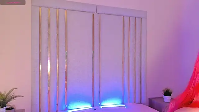 Snapshot of Saekohofman chatting on October 19, 2025, 4:04 am Saekohofman online show from October 19, 2025, 4:04 am