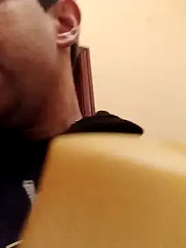 White rabbit  online show from February 14, 2025, 10:36 pm