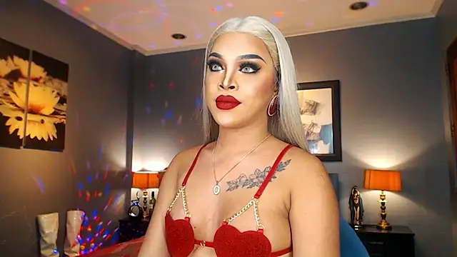 Snapshot of MarryQueen22 chatting on November 29, 2025, 1:50 am MarryQueen22 online show from November 29, 2025, 1:50 am