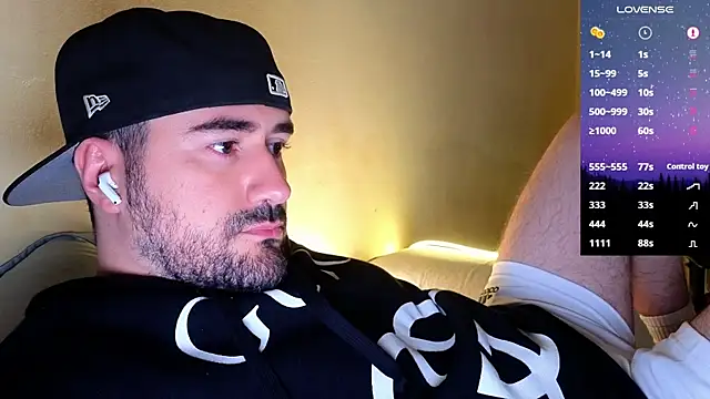 DominantTheo online show from September 24, 2025, 3:02 am