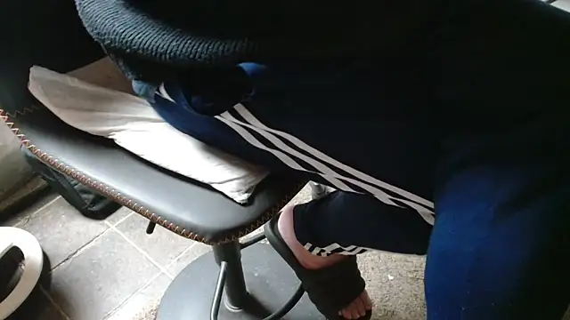 blow2gold online show from February 23, 2026, 9:21 am