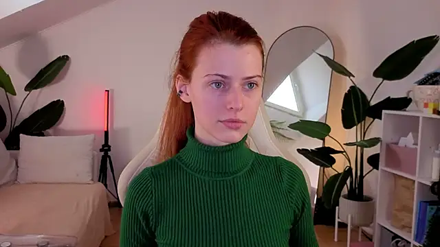 doll lesli online show from November 27, 2025, 9:43 am