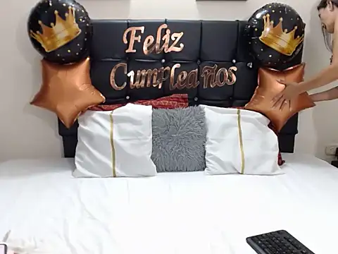 Snapshot of Violette_Adams chatting on February 5, 2026, 1:51 pm Violette Adams online show from February 5, 2026, 1:51 pm