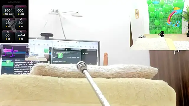 Paulina Davis  online show from March 18, 2026, 12:03 am