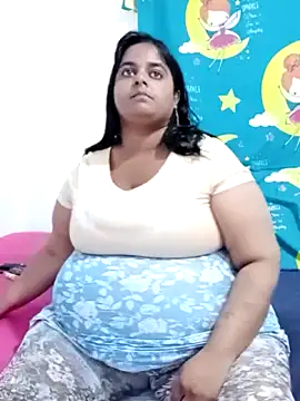 SusanaEshwar online show from May 11, 2026, 6:16 pm